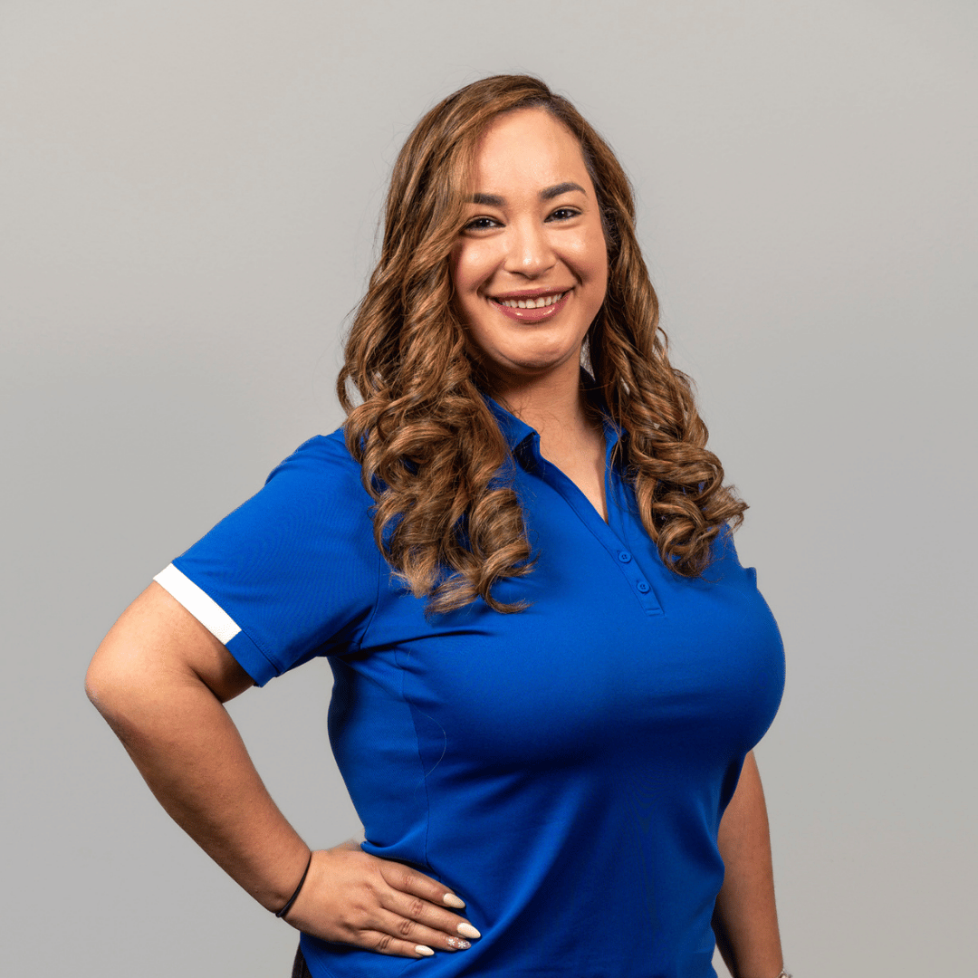 Robyn Esqueda headshot